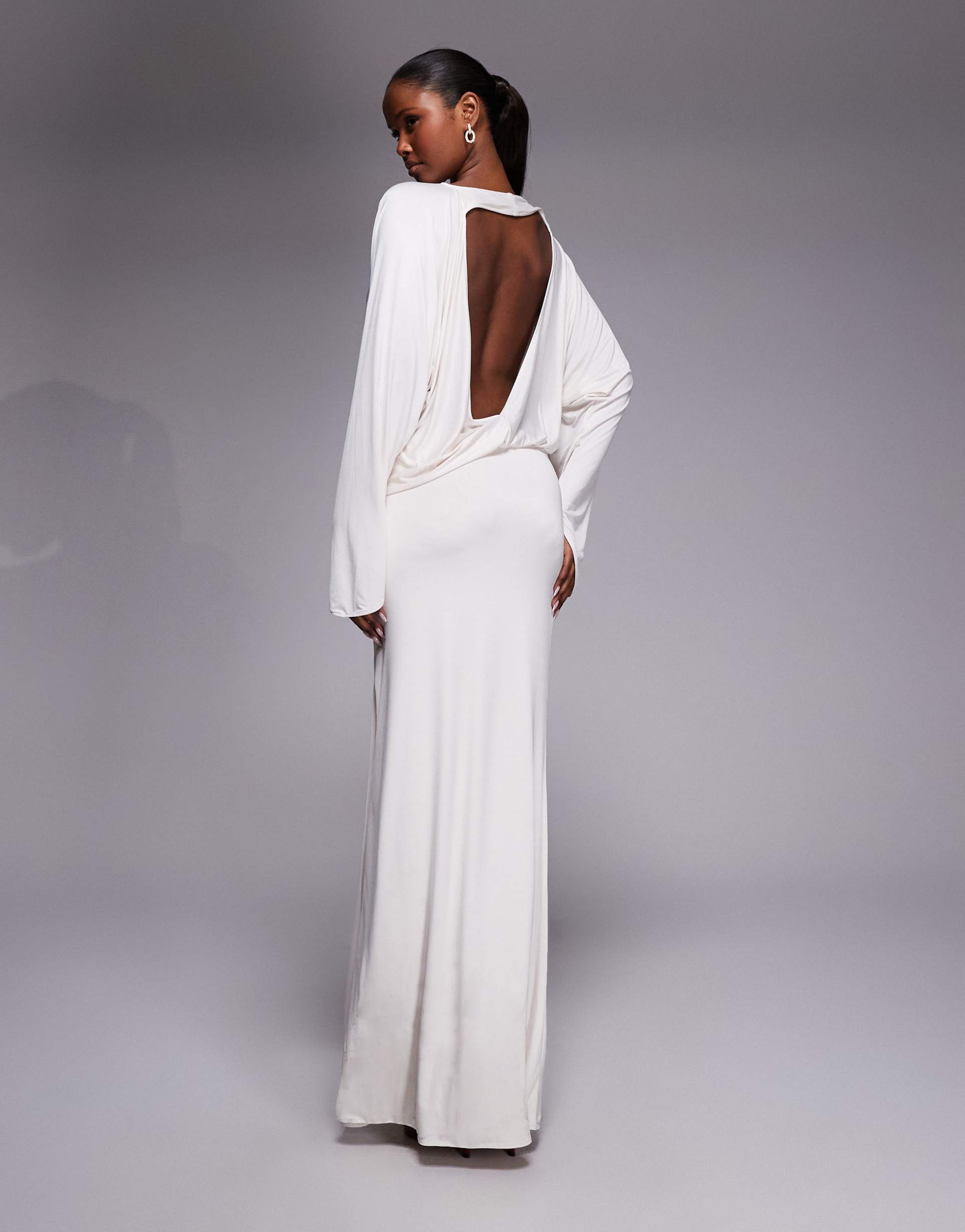 oh polly long sleeve maxi dress in ivory