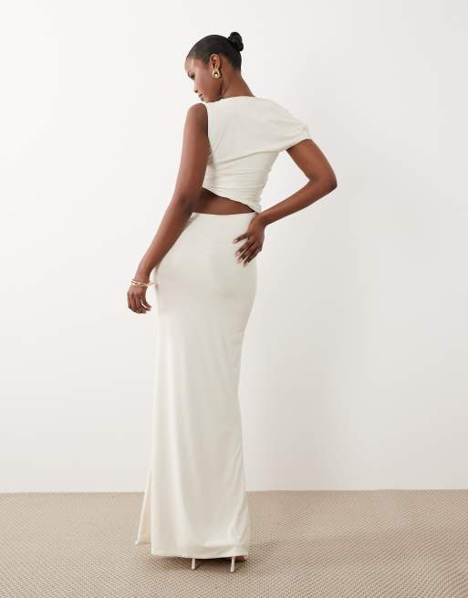 Oh Polly off shoulder cut out detail maxi dress in ivory, 4 of 4