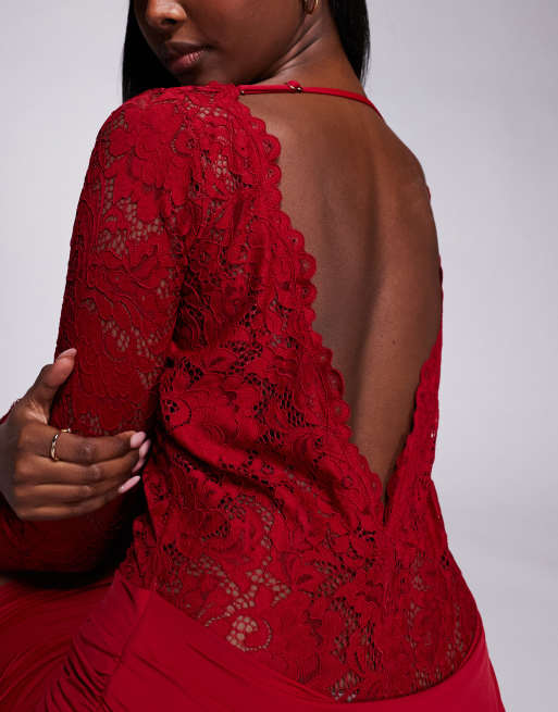 Oh Polly - Robe courte à corsage en dentelle à encolure bateau et dos échancré avec jupe drapée - Rouge, 2 de 4