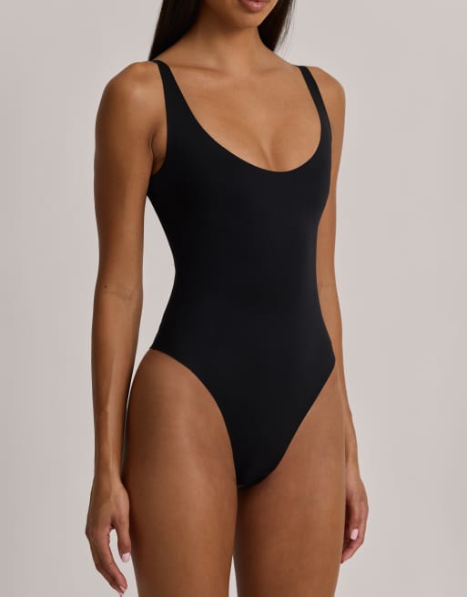 Oh Polly sculpting scoop neck sleeveless cheeky bodysuit in black, 2 of 4