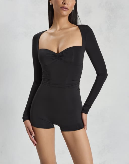 Oh Polly sweetheart long sleeve playsuit in black, 3 of 4