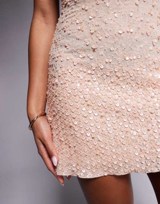 Oh Polly - Viela - Strapless mini-jurk met versiering van lovertjes in abrikoos, 3 van 4