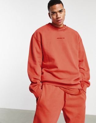 фото Окрашенный свитшот в рубчик выгоревшего оранжевого цвета adidas originals "premium sweats"-оранжевый цвет