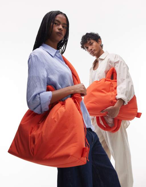 OLEND - Ona - Borsa grande a tracolla multiposizione color corallo in nylon morbido