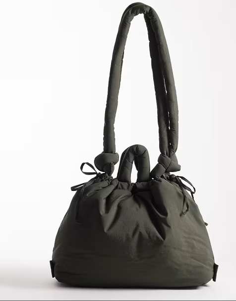 OLEND - Ona - Grote multiwear crossbody tas van zacht nylon in kaki - view 1