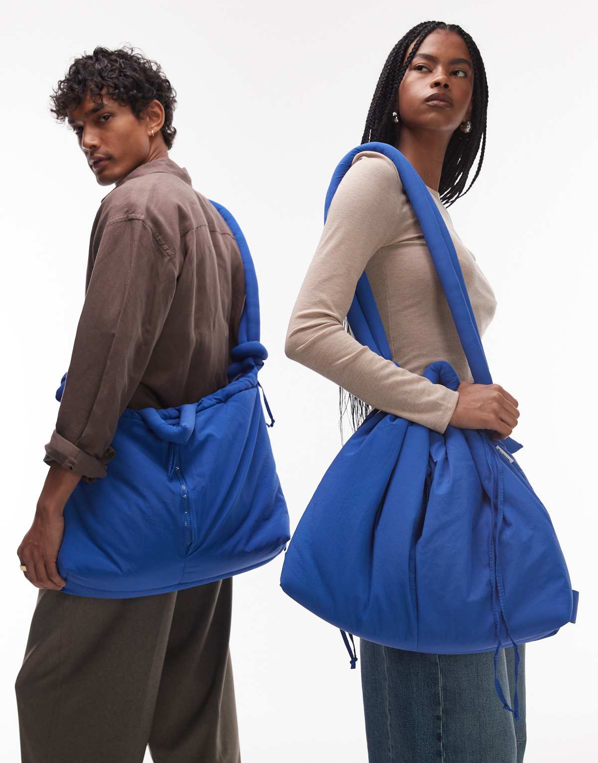 OLEND Ona large soft nylon multiwear crossbody bag in cobalt blue