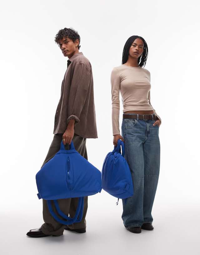 OLEND Ona large soft nylon multiwear crossbody bag in cobalt blue
