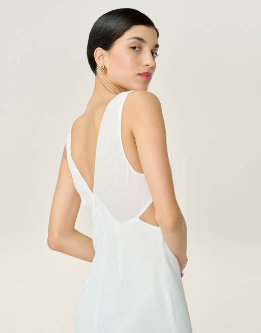 Omnes Dresses celeste v-neck bridal maxi dress with chiffon detail in white, 4 of 4