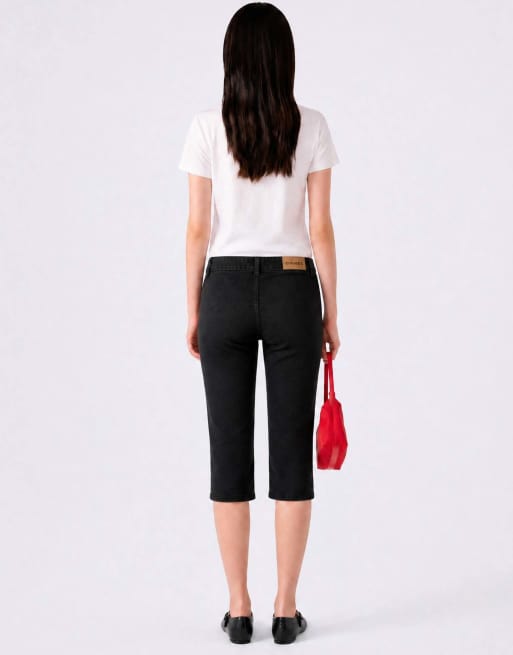 Omnes Jeans rhone cropped capri jeans in black in black, 2 of 3