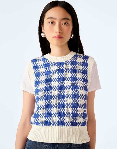 Omnes Knitwear bob checked cotton knitted vest in navy and cream in multi - view 1