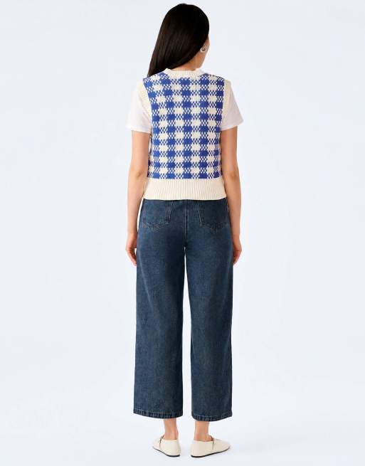 Omnes Knitwear bob checked cotton knitted vest in navy and cream in multi, 2 of 5