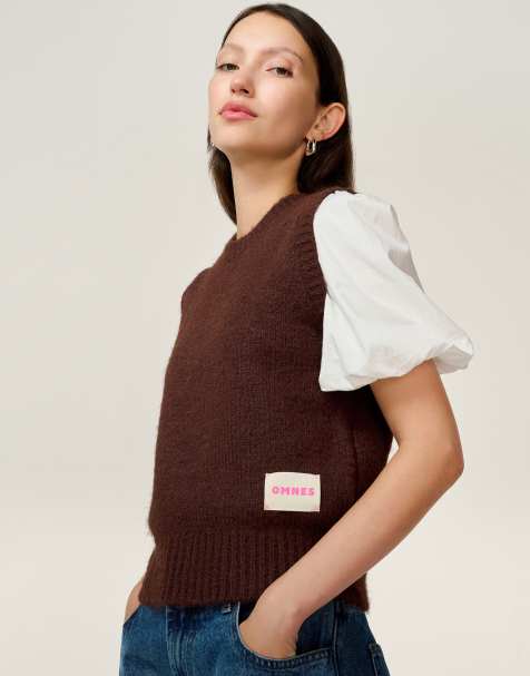 Omnes Knitwear premium riri thick and cosy vest in brown 