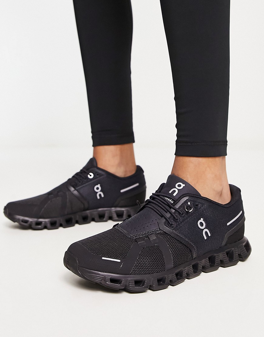 ON Cloud 5 trainers in black