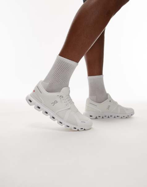ON - Cloud 6 All Day - Hvide sneakers - view 1