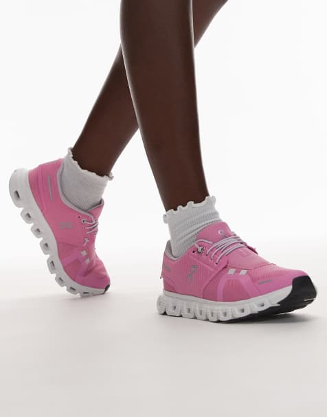 ON – Cloud 6 – All-Day-Sneaker in Rosa - view 1