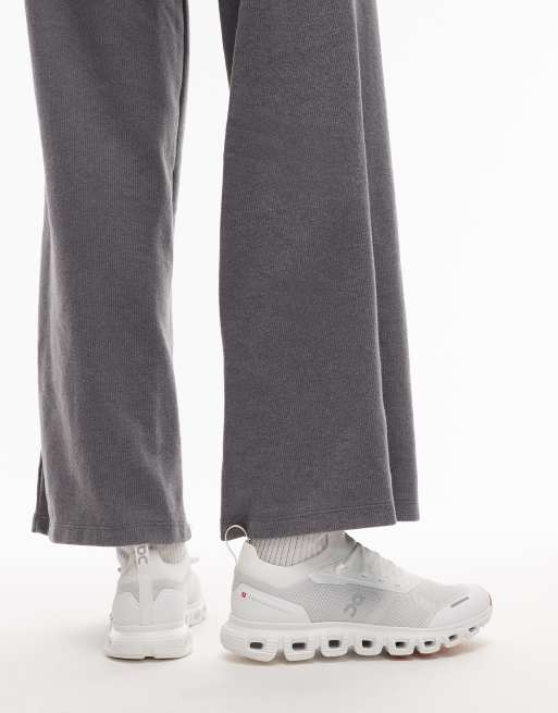 ON Cloud 6 Versa sneakers bianche, 3 di 5