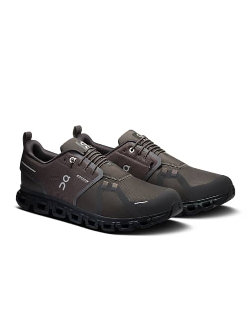 On Cloud 6 waterproof lifestyle trainer in espresso black, 4 of 4