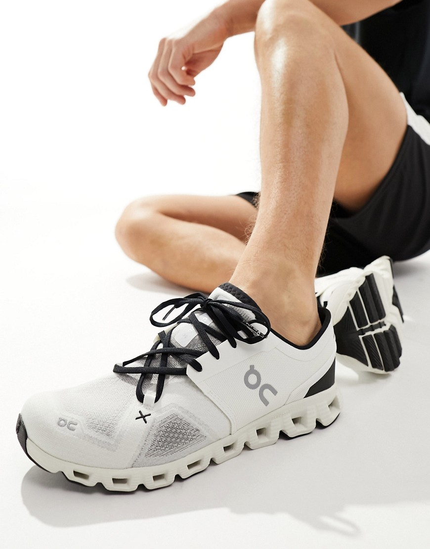 ON Cloud X 3 running trainers in ivory black