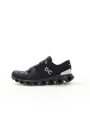 ON Cloud X 3 training trainers in black