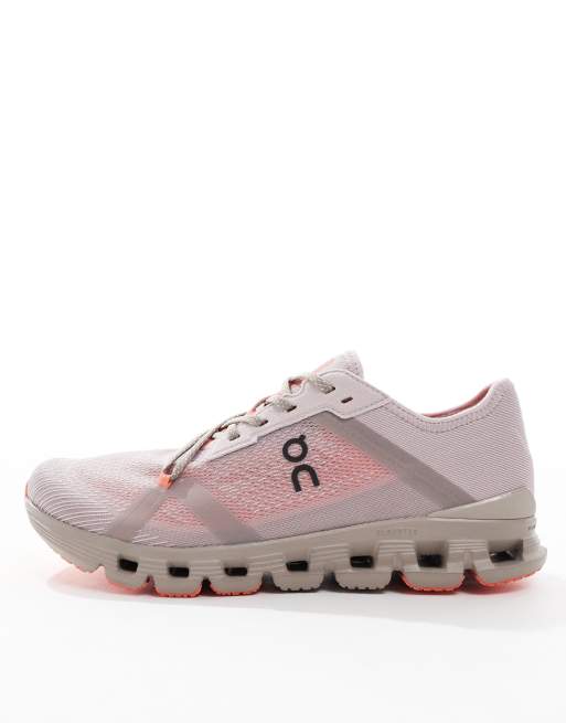 ON Cloud X 4 AD training trainers in pink  , 2 of 5