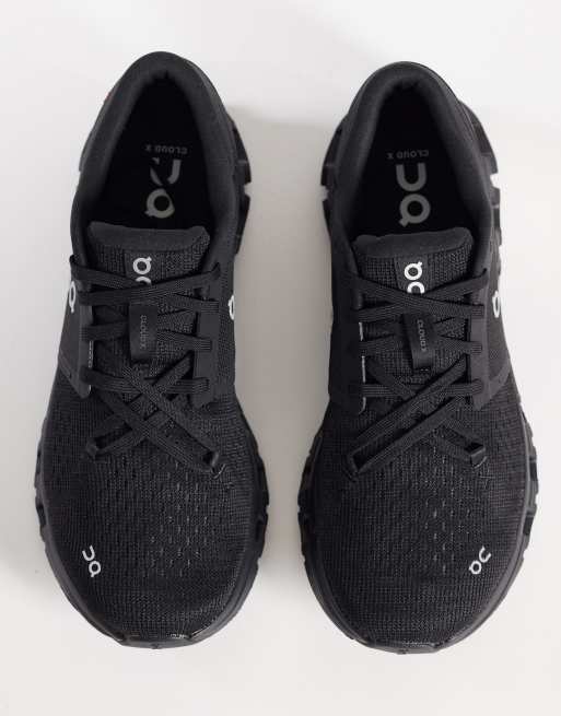 ON Cloud X 4 training trainers in triple black, 4 of 5