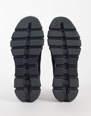 ON Cloud X 5 training trainers in black