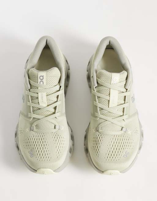 ON Cloud X 5 training trainers in stone, 3 of 5