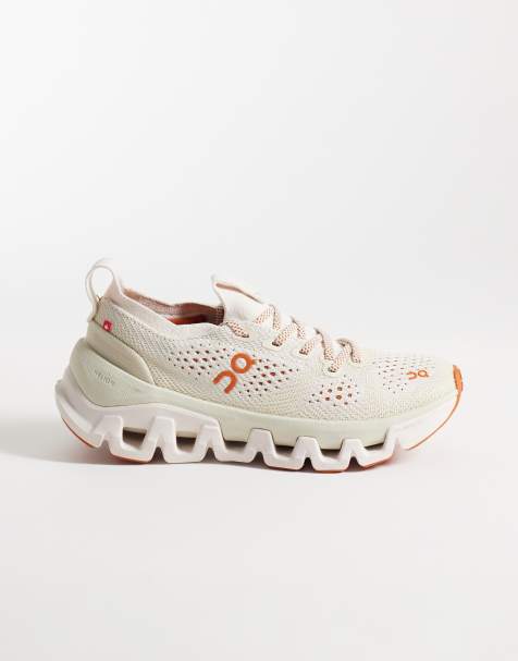 ON Cloud X Tempo training trainers in cream - view 1