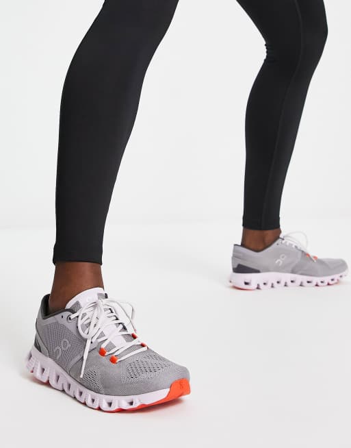 ON Cloud X trainers in grey and pink