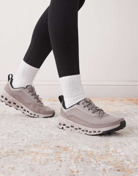 ON Cloudaway 2 trail running trainers in grey   - view 1