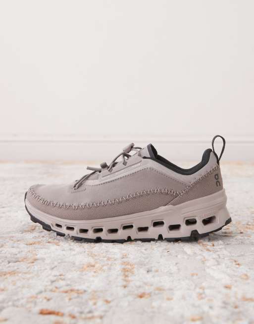 ON Cloudaway 2 trail running trainers in grey  , 2 of 5