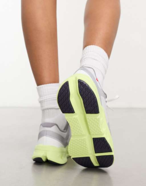 ON Cloudgo running trainers in white, 3 of 4
