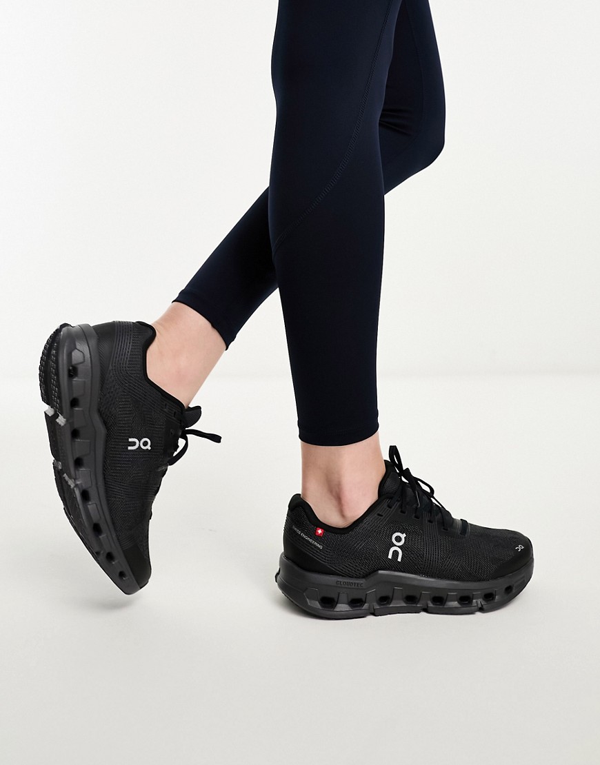 ON Cloudgo trainers in black