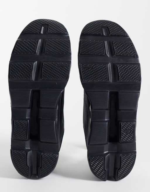 ON Cloudmonster 1 waterproof running trainers in black, 5 of 5