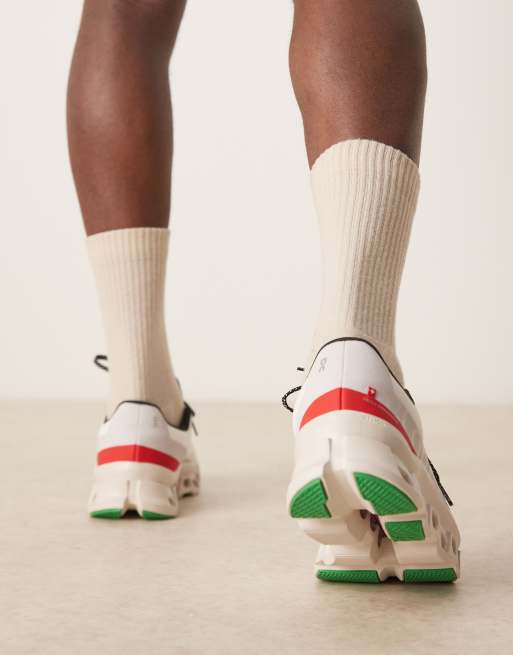 On Cloud monster スニーカーホワイト/レッド ON Cloudmonster running trainers in white and red | ASOS