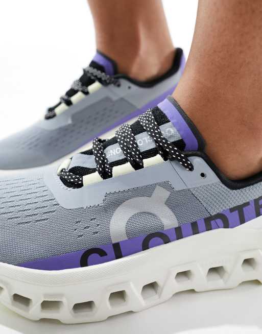 ON - Cloudmonster - Sneakers da corsa bianche e viola, 3 di 5