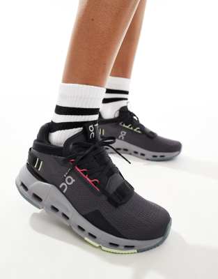 ON - Cloudnova 2 - All-Day-Sneaker in Schwarz und Grau