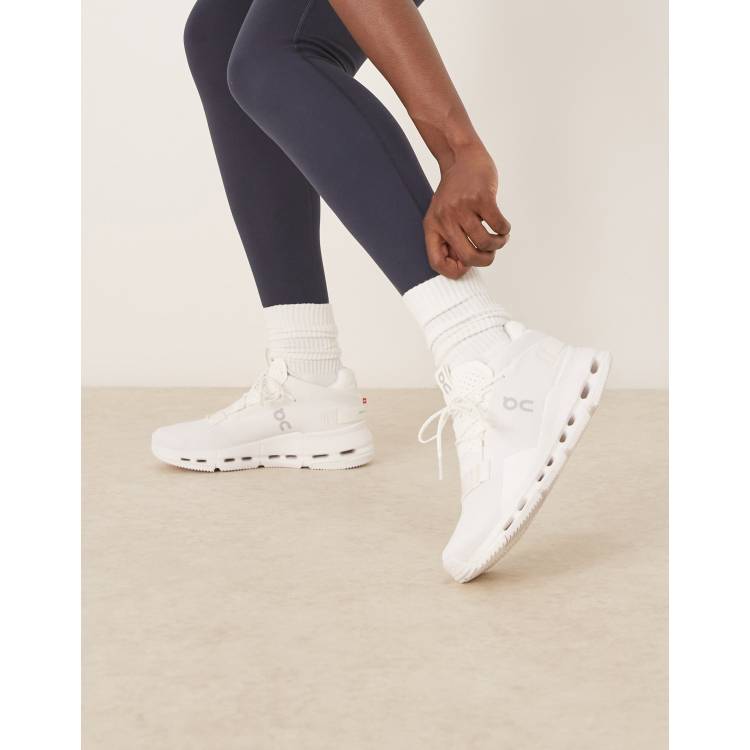 Hinh anh 7: On Cloudnova Form 2 doi giay walking dang mua nhat 2024