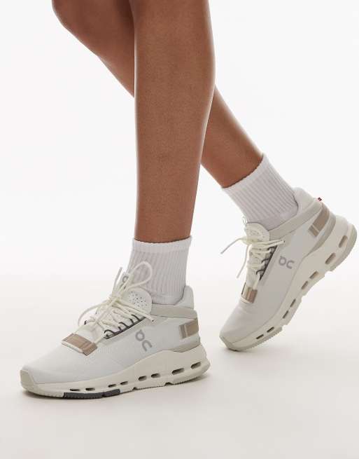ON Cloudnova 2 performance all day trainers in grey