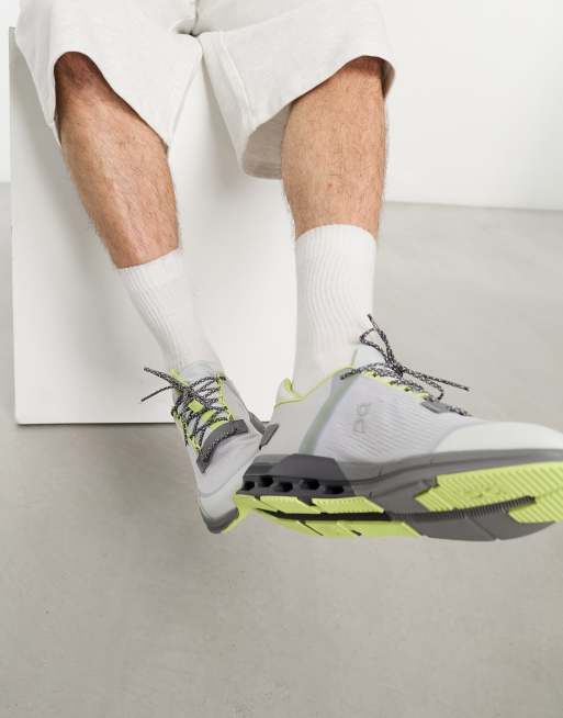 ON – Cloudnova Flux – Buty sportowe w kolorze szarym i cytrynowym, 3 z 4