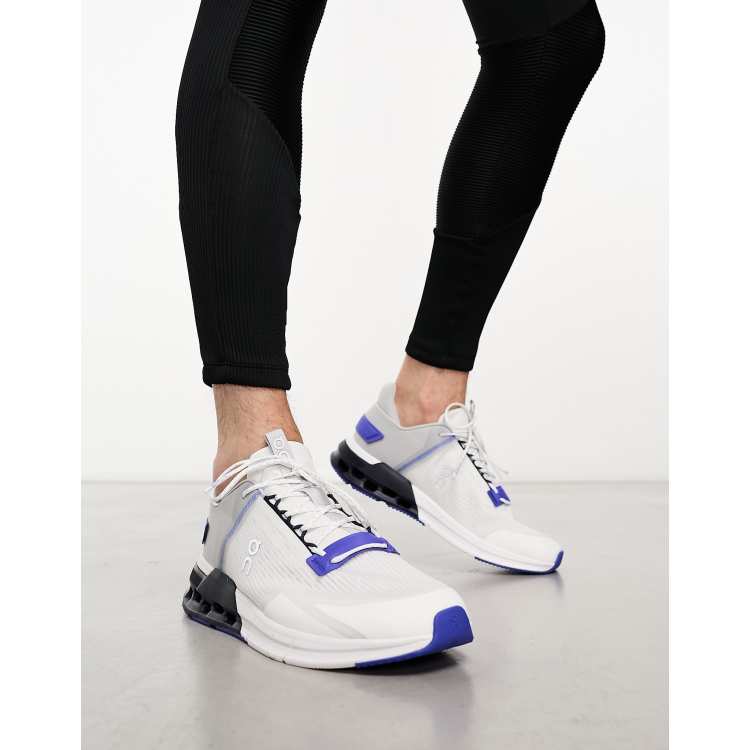 Nike hot sale flux trainers