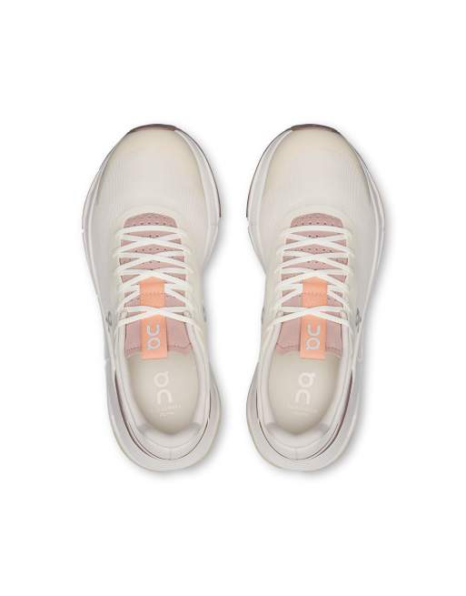 On Cloudnova form 2 Lifestyle-Sneaker in Austernfarben/Elfenbein, 2 von 4