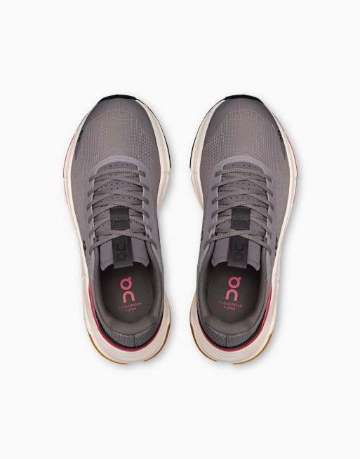 On Cloudnova form 2 lifestyle trainer in ember ivory, 2 of 5