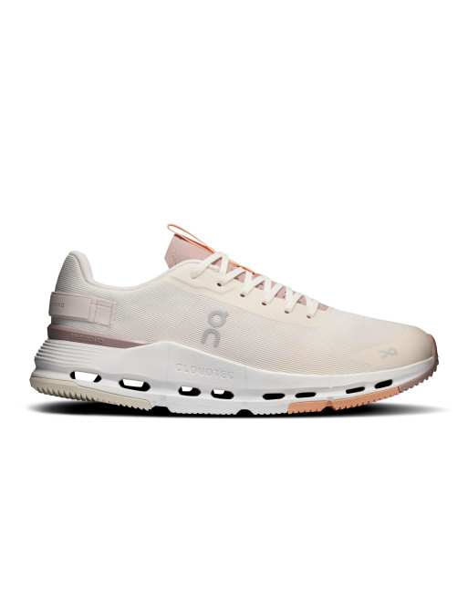 On Cloudnova Form 2 sneakers lifestyle color ostrica e avorio, 1 di 4