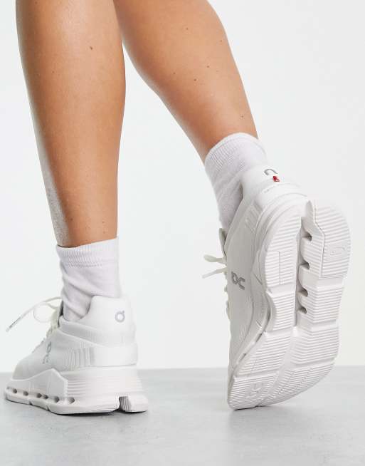 Womens Cloudnova On Feet ON Cloudnova Trainers In All White