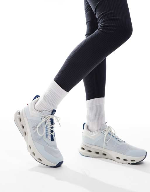 ON - Cloudnova X Performance - Baskets de course - Bleu
