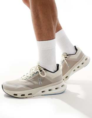 ON Cloudnova X running trainers  