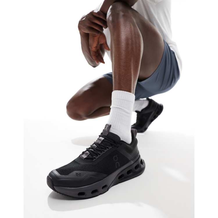 Black training shoes sales