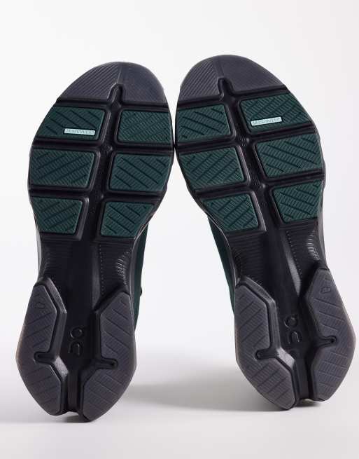 ON Cloudpulse 2 training trainers in dark green, 4 of 5