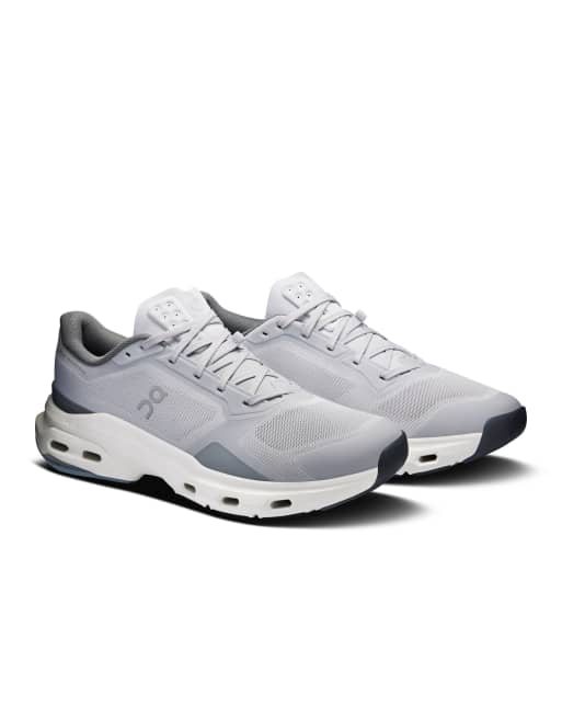 On Cloudpulse 2 training trainers in glacier ivory, 4 of 4